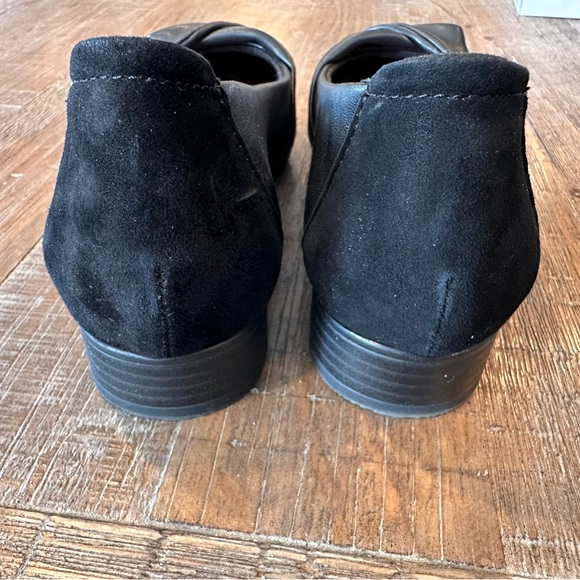 NEW Clarks Tilmont Dalia Slip-On - Picture 4 of 8